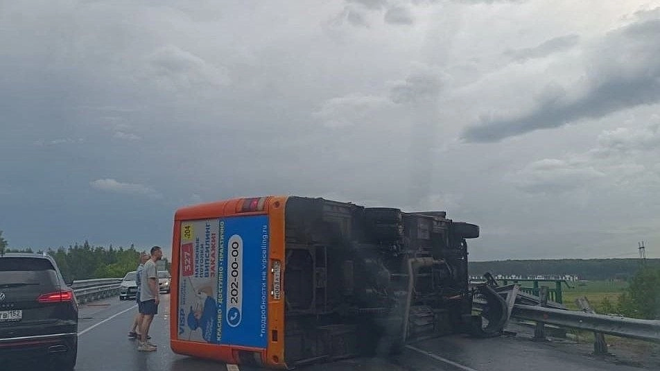 Главная картинка новости: Стали известны подробности ДТП с автобусом под Нижним Новгородом