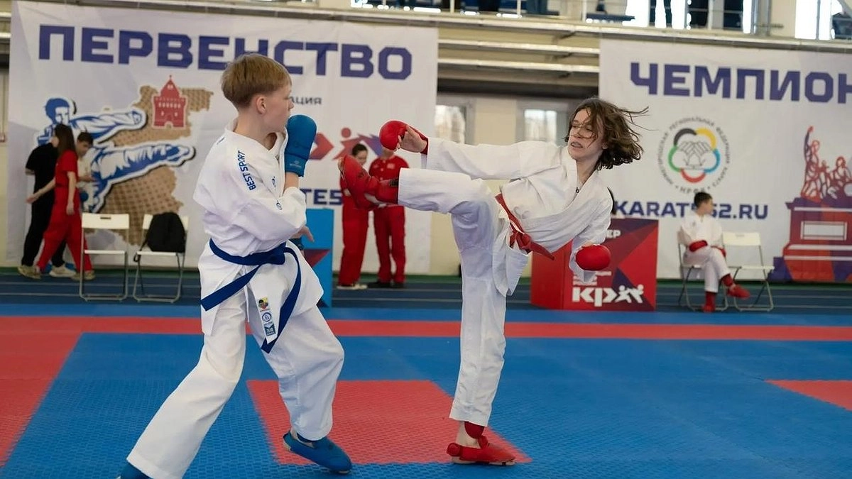 Почти 400 каратистов из 13 клубов сошлись на турнире в Нижегородской области