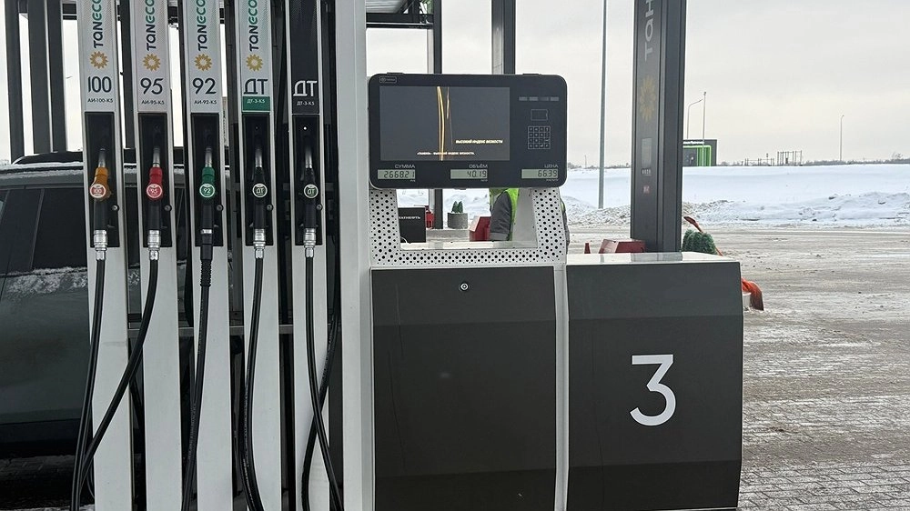 Нижегородцы могут купить на среднюю зарплату 1128 литров бензина АИ-92