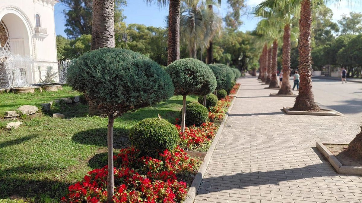 Думаешь — приедешь за горами, а на самом деле получаешь мастер-класс по разводам: как сейчас встречают туристов в Армении