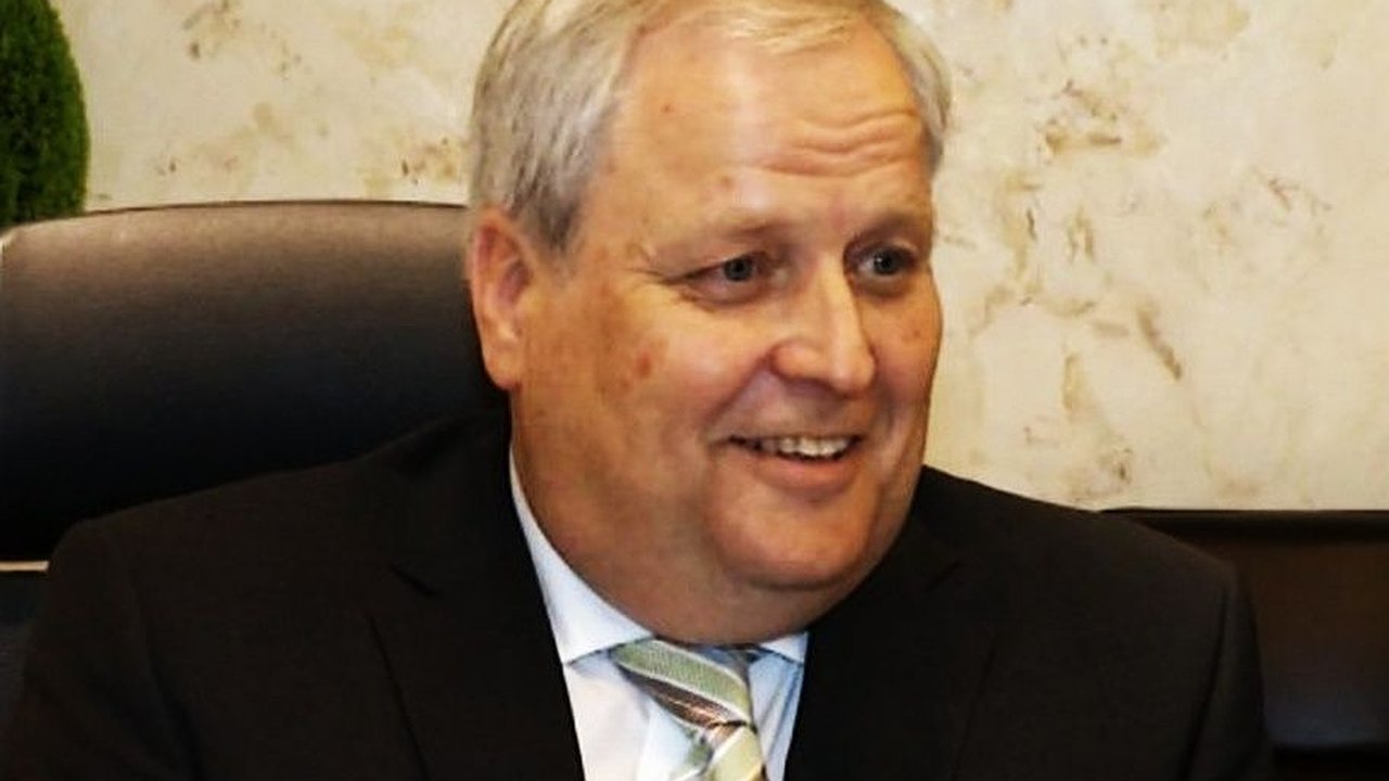 Главная картинка новости: Экс-гендиректор кстовского «Русвинила» Гюнтер Надольны умер в Германии