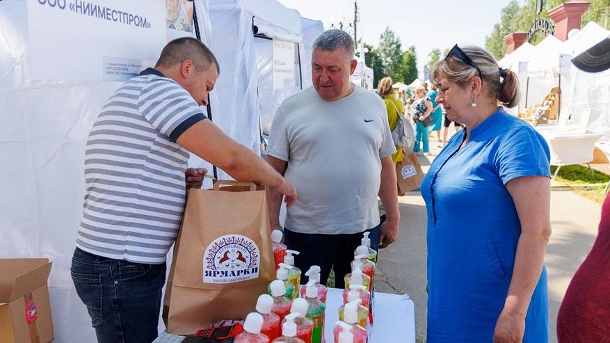 Главная картинка новости: Ярмарки «Покупайте нижегородское» пройдут в июле в 19 муниципалитетах 