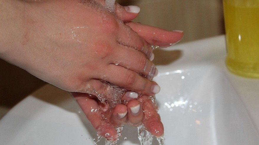 Главная картинка новости: Бастрыкин поручил возбудить дело из-за ржавой воды в нижегородском селе