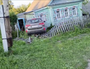 Нижегородка на иномарке влетела в частный дом в Вадском округе