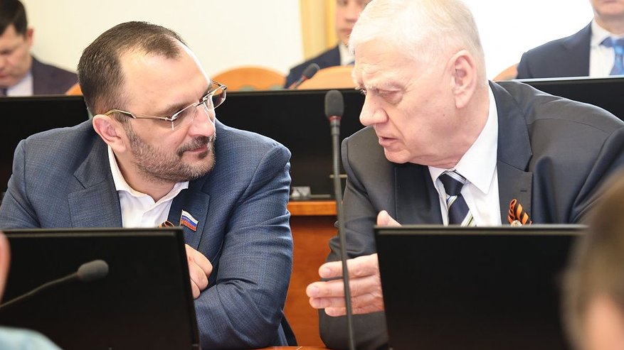 Главная картинка новости: Депутаты нижегородского Законодательного собрания обсудили расширение списка получателей мер соцподдержки