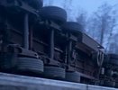 Огромная пробка образовалась на трассе под Дзержинском из-за ДТП с фурами