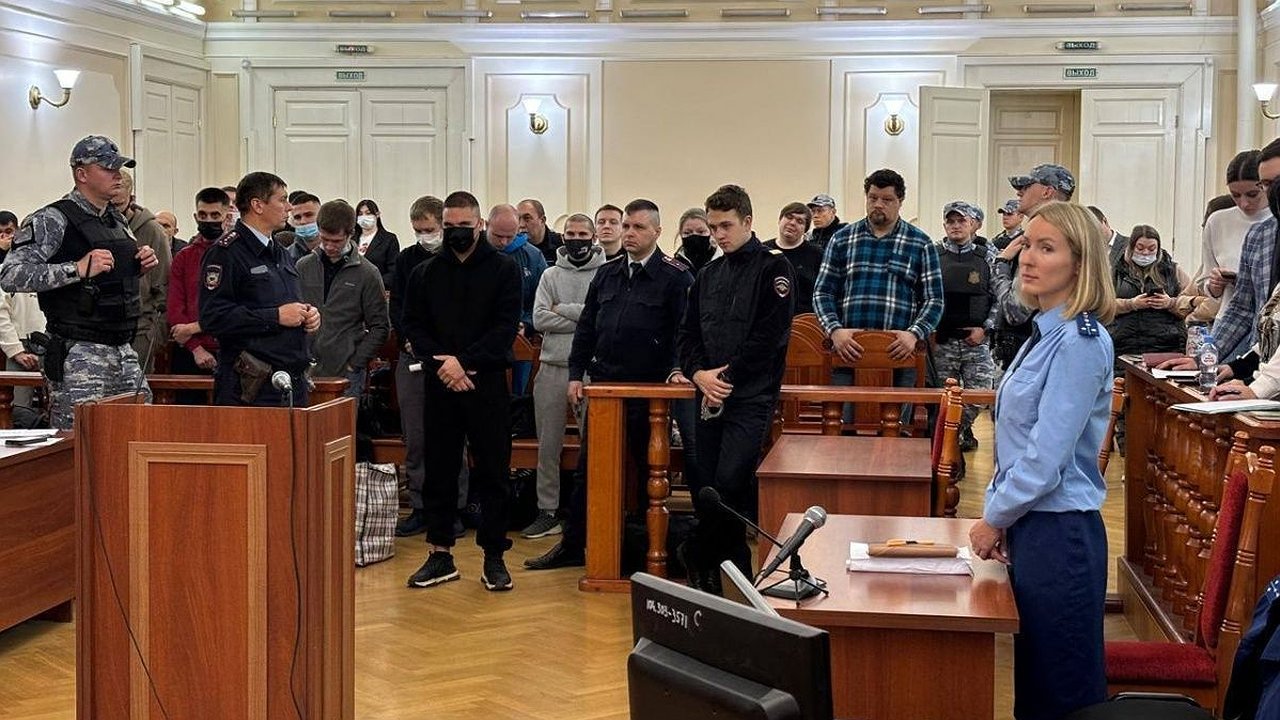 Главная картинка новости: 24 нижегородцам вынесли приговор за создание мошеннического колл-центра