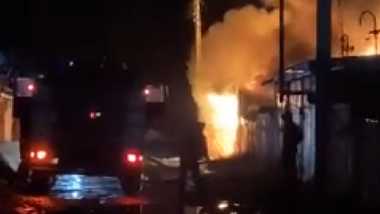 Главная картинка новости: Пострадавшего при пожаре в Кулебаках мужчину доставят в ожоговый центр