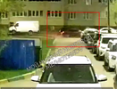 Легковушка протаранила несколько припаркованных авто на улице Космической