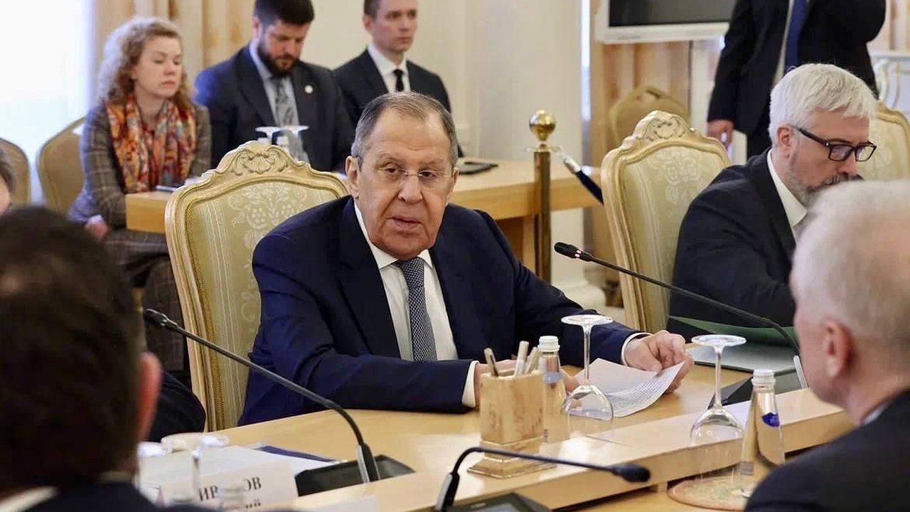 Главная картинка новости: Лавров и Никитин обсудили нижегородский опыт переселения иностранцев