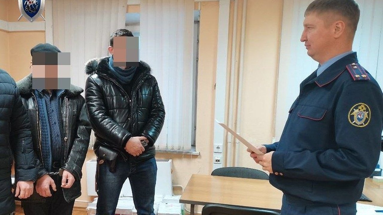 Главная картинка новости: Преподавателя НГАТУ обвиняют в получении 900 000 рублей взяток от студентов