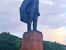 Забита первая свая в основание пьедестала памятника В.И. Ленину