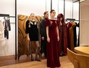 Хохлома вместо Chanel: нижегородские товары продают в бывшем французском бутике