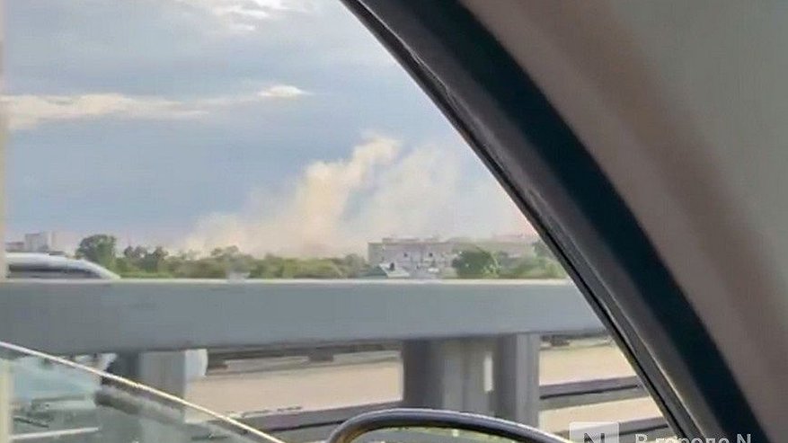 Главная картинка новости: Задымление из-за пожара на Канавинском рынке напугало нижегородцев