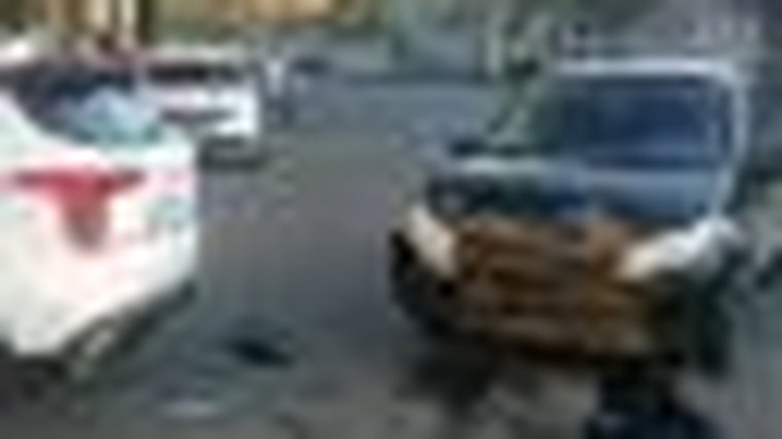 Главная картинка новости: Такси попало в ДТП в центре Нижнего Новгорода