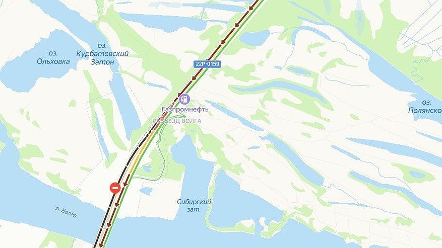 Главная картинка новости: «Два часа стоим»: адский затор образовался у Борского моста 10 августа