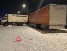 ДТП с двумя грузовиками и одним пострадавшим случилось в Володарском округе