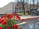 Глеб Никитин возложил цветы к Вечному огню в День Победы