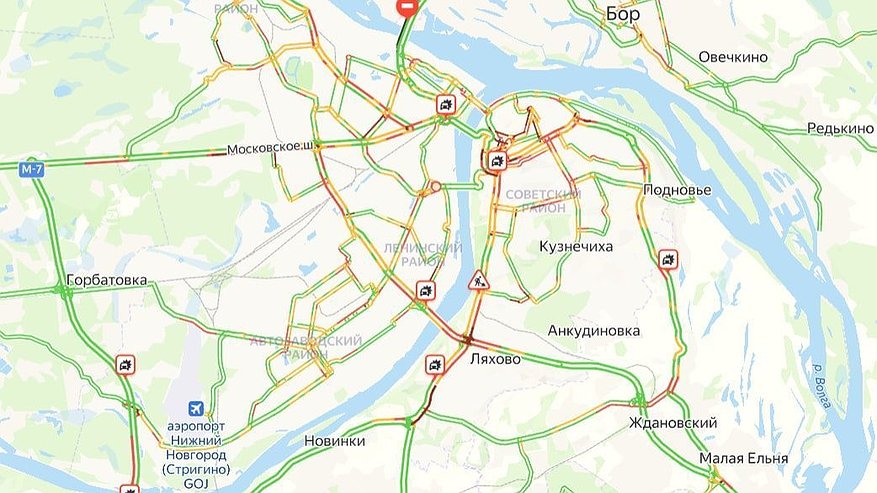 Главная картинка новости: Непогода спровоцировала жуткие пробки в Нижнем Новгороде