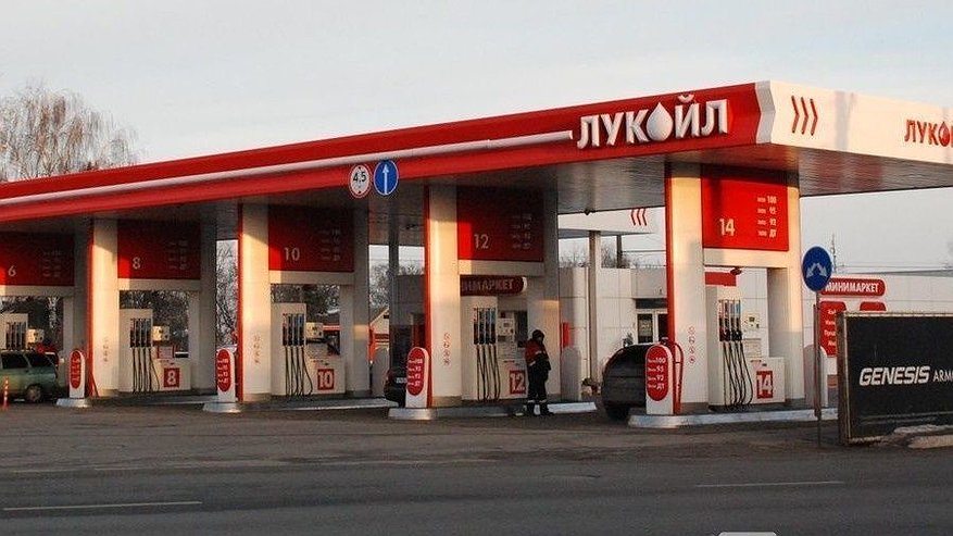 Главная картинка новости: Нижегородской «дочке» «Лукойла» грозит штраф из-за цен на топливо