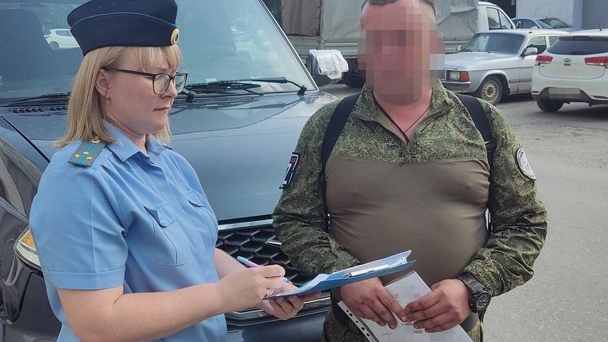 Главная картинка новости: «УАЗ Патриот» от нетрезвого нижегородца «уехал» на СВО