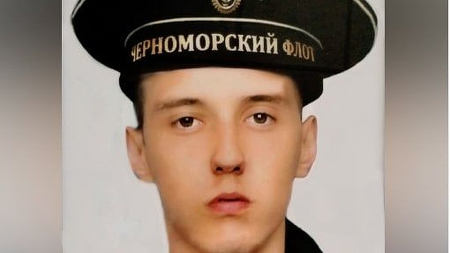 Главная картинка новости: 19-летний нижегородец Даниил Гурьяшов погиб при взрыве корабля на СВО