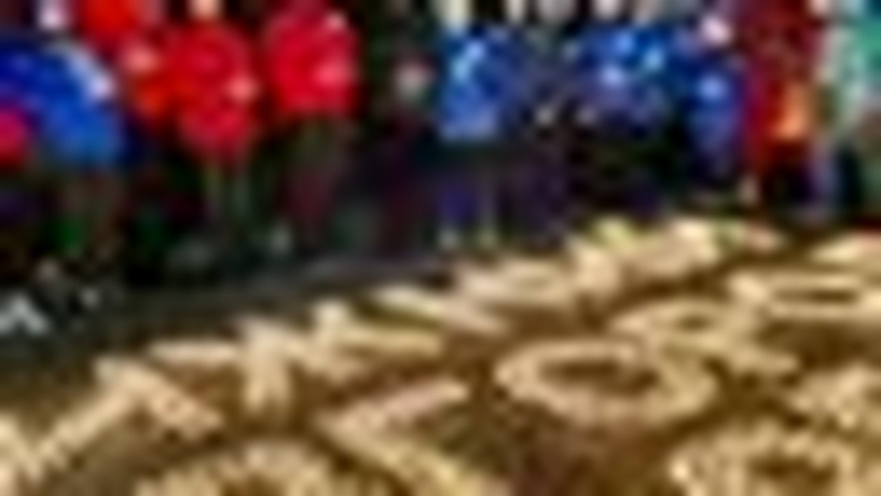 Главная картинка новости: Нижегородцы снова зажгли свечи в память о жертвах теракта в «Крокусе»