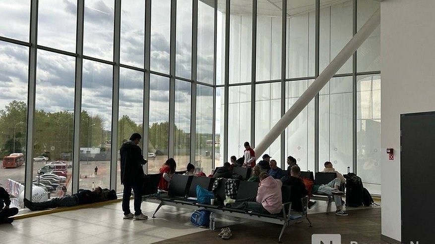 Главная картинка новости: 11 авиарейсов из Нижнего Новгорода отменили из-за закрытия аэропорта
