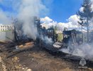 Сараи загорелись у заправки в Нижегородской области