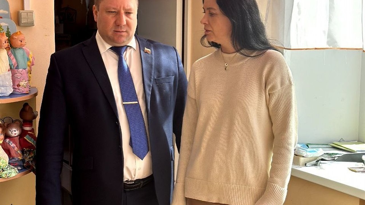 Главная картинка новости: Татьяна Гриневич проинспектировала новое оборудование для кухни в детсаду Кстовского района