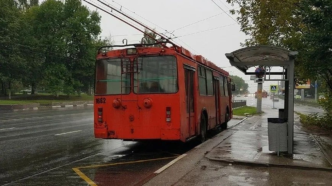 Главная картинка новости: Троллейбусы № 8 прекратили работу в Нижнем Новгороде из-за обрыва кабеля