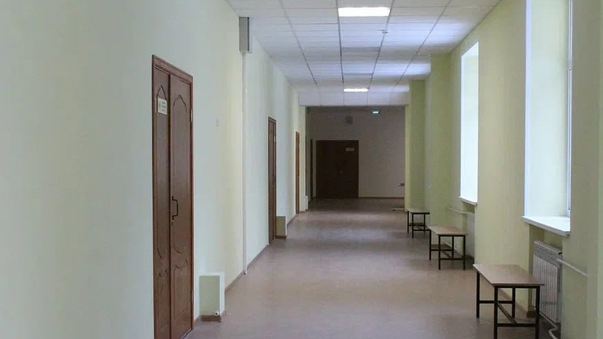 Главная картинка новости: Меры безопасности усилены в школах Нижнего Новгорода после теракта в «Крокусе»
