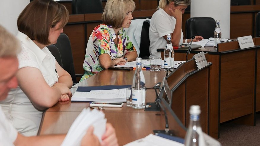 Главная картинка новости: 16 кандидатов на пост главы Канавинского района осталось в Нижнем Новгороде