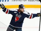 Нижегородское «Торпедо» продлило контракт с нападающим Шавиным