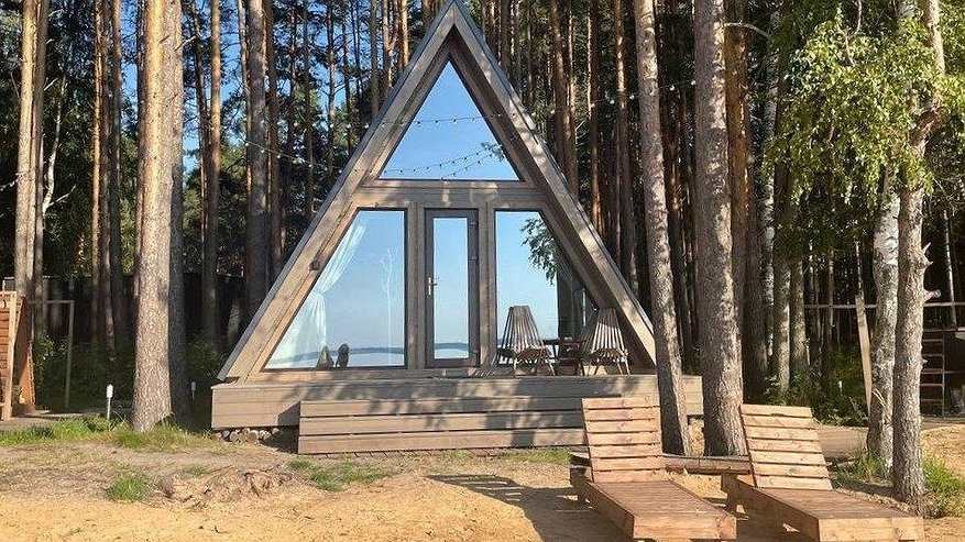 Главная картинка новости: Отдых в глэмпингах обходится нижегородцам в 25 тысяч рублей за сутки