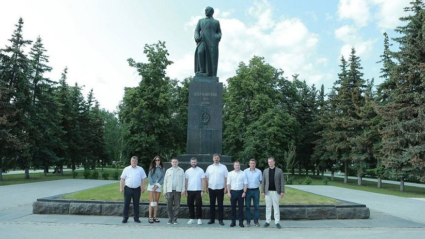 Главная картинка новости: Гендиректор АНО «Диалог» отметил проекты по развитию Дзержинска