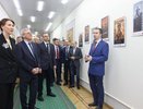 Выставка патриотических плакатов открылась в нижегородском Заксобрании
