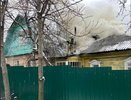 Женщину эвакуировали из горящего дома в Нижнем Новгороде