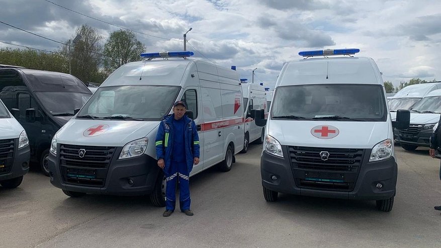 Главная картинка новости: 30 новых автомобилей скорой помощи поступят в нижегородские больницы