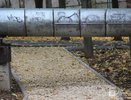 Тропинки сделали прямо под теплотрассой на Усилова в Нижнем Новгороде