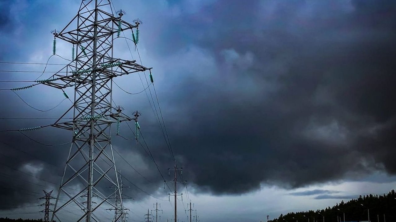 Главная картинка новости: Энергетики «Нижновэнерго» готовятся к работе в условиях непогоды