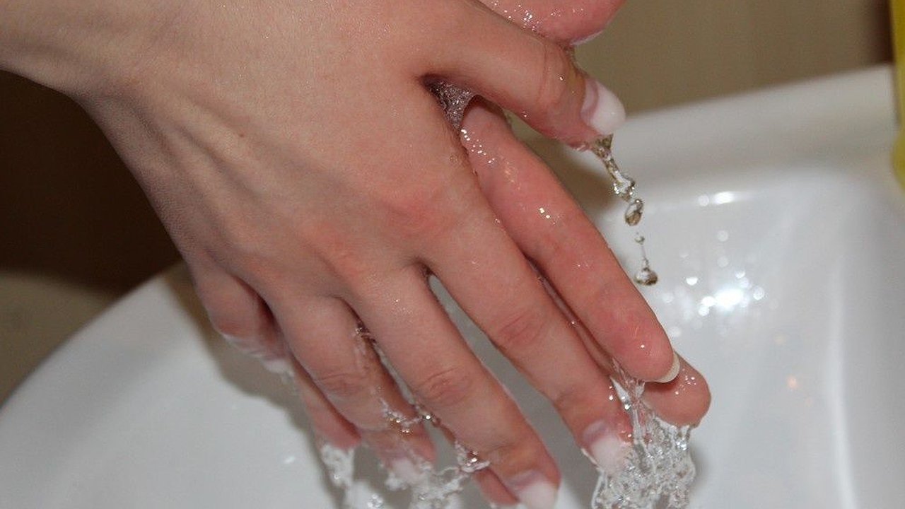 Главная картинка новости: Нижегородцам рассказали, как и когда нужно мыть руки