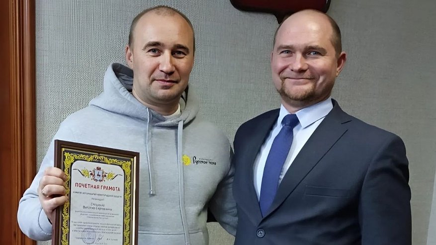 Главная картинка новости: Специалист Павловской птицефабрики развеял мифы о выращивании бройлеров