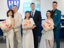 Три пары поженились на футбольном матче в Нижнем Новгороде
