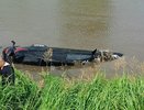 Иномарку с трупом внутри вытащили из реки в Татарстане