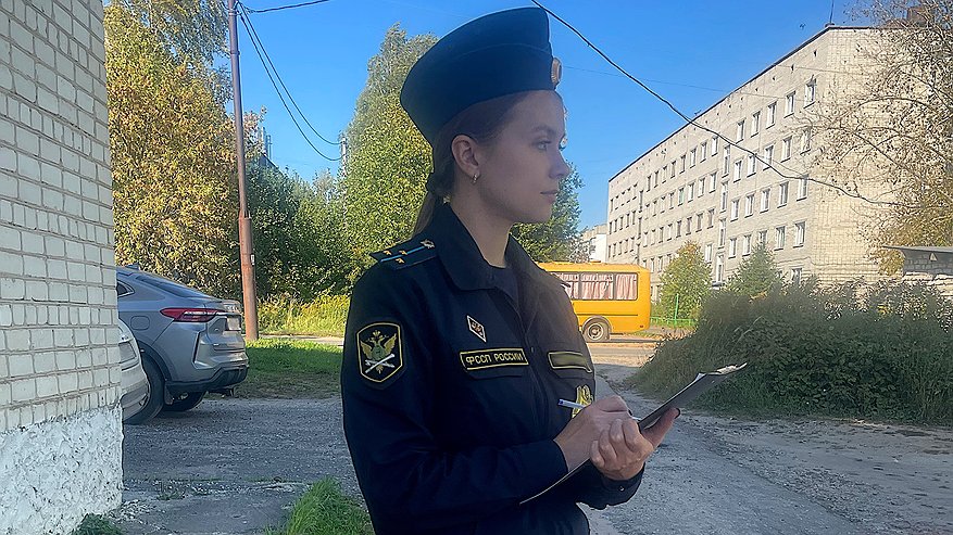 Главная картинка новости: Приставы заставили коммунальщиков Чкаловска очистить сооружения