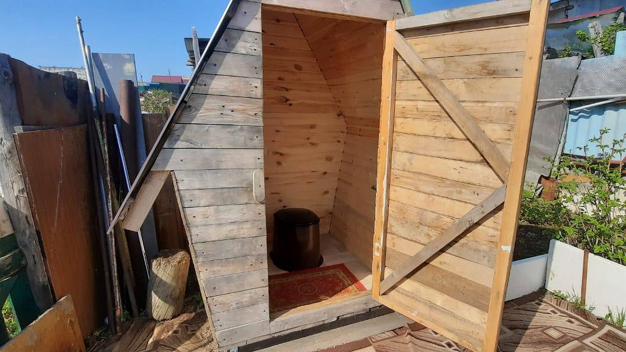 Главная картинка новости: Всего 3 литра в выгребную яму - вся вода уйдет, а органика переработается за неделю