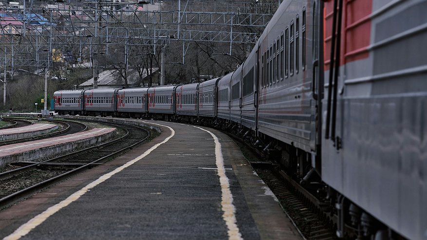 Главная картинка новости: Теперь в поездах не будет верхних полок: в РЖД ввели новые правила для плацкарта – сколько стоит