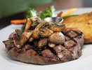Как сделать говядину по-настоящему мягкой и сочной: хитрый маринад — мясо тает во рту