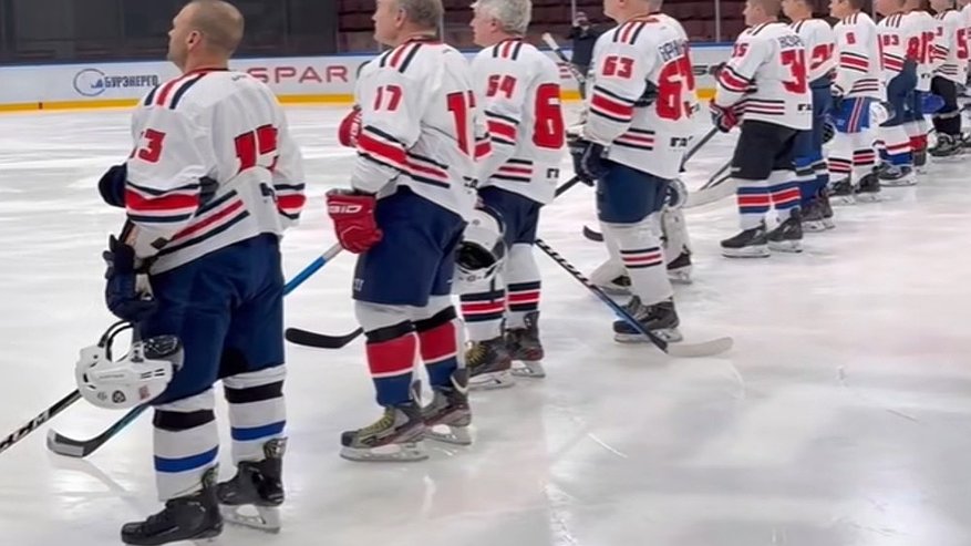 Главная картинка новости: В Нижнем Новгороде стартовал новый сезон Ночной хоккейной лиги